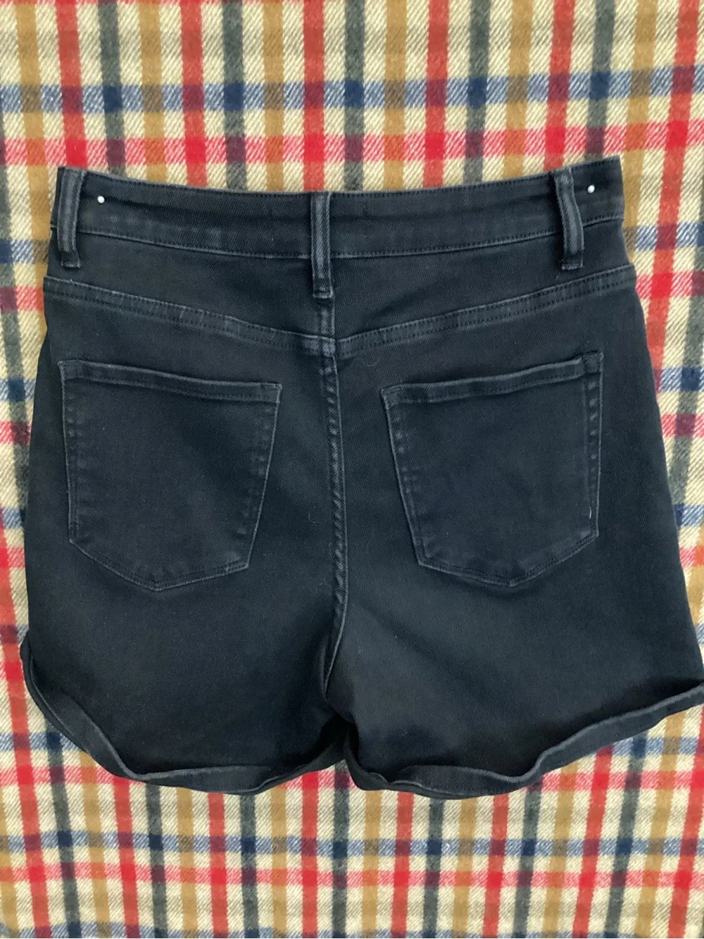 Vervet black Jean shorts women’s size medium